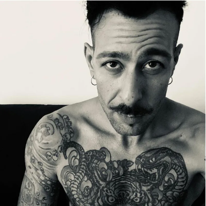 ragazzo calabrese appassionato di musica boop bap rap old school